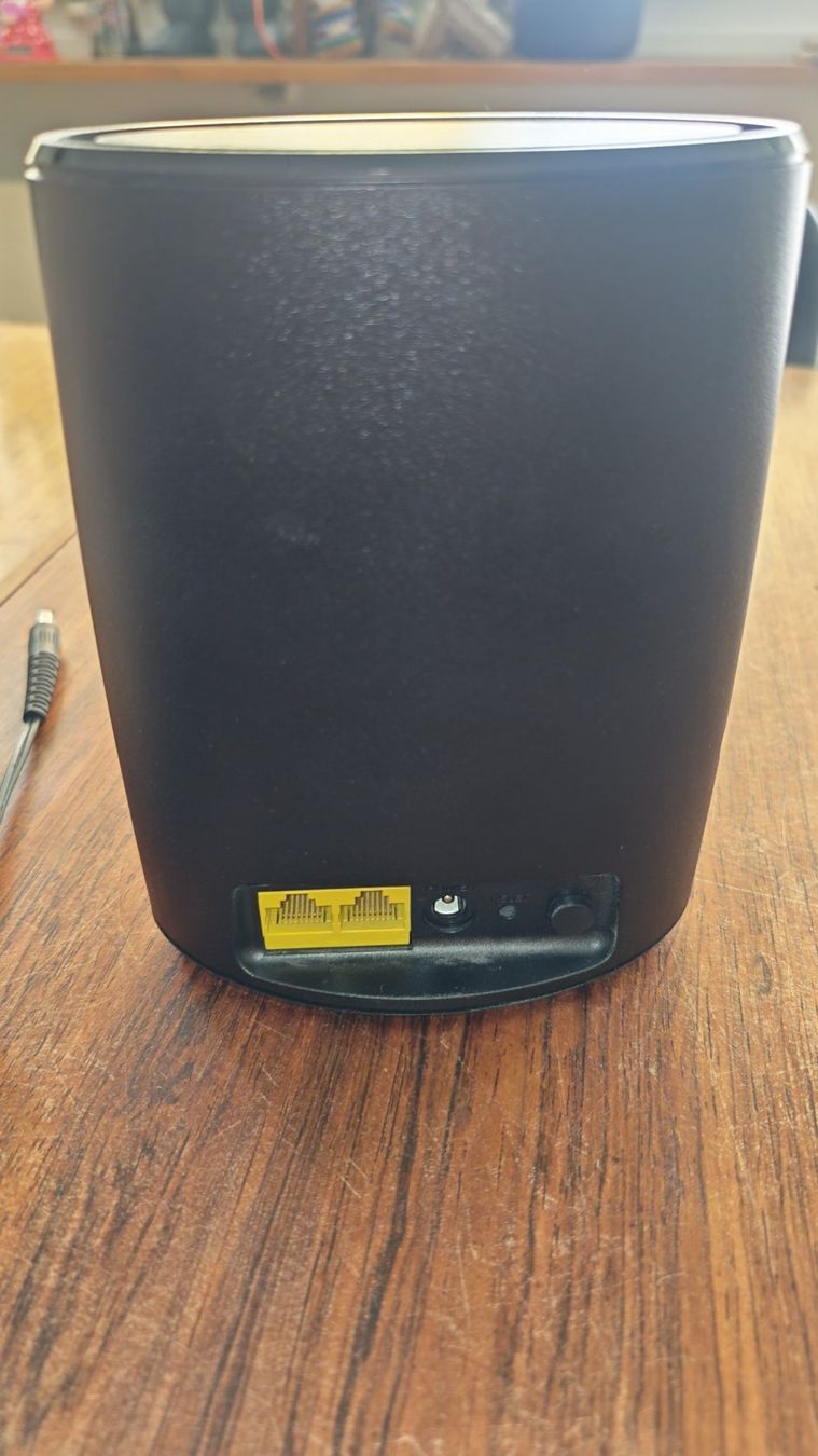 Salt WiFi: Salt Smart Wifi Extender X6 Black – Usato da Zürich venduto da Otsu 1