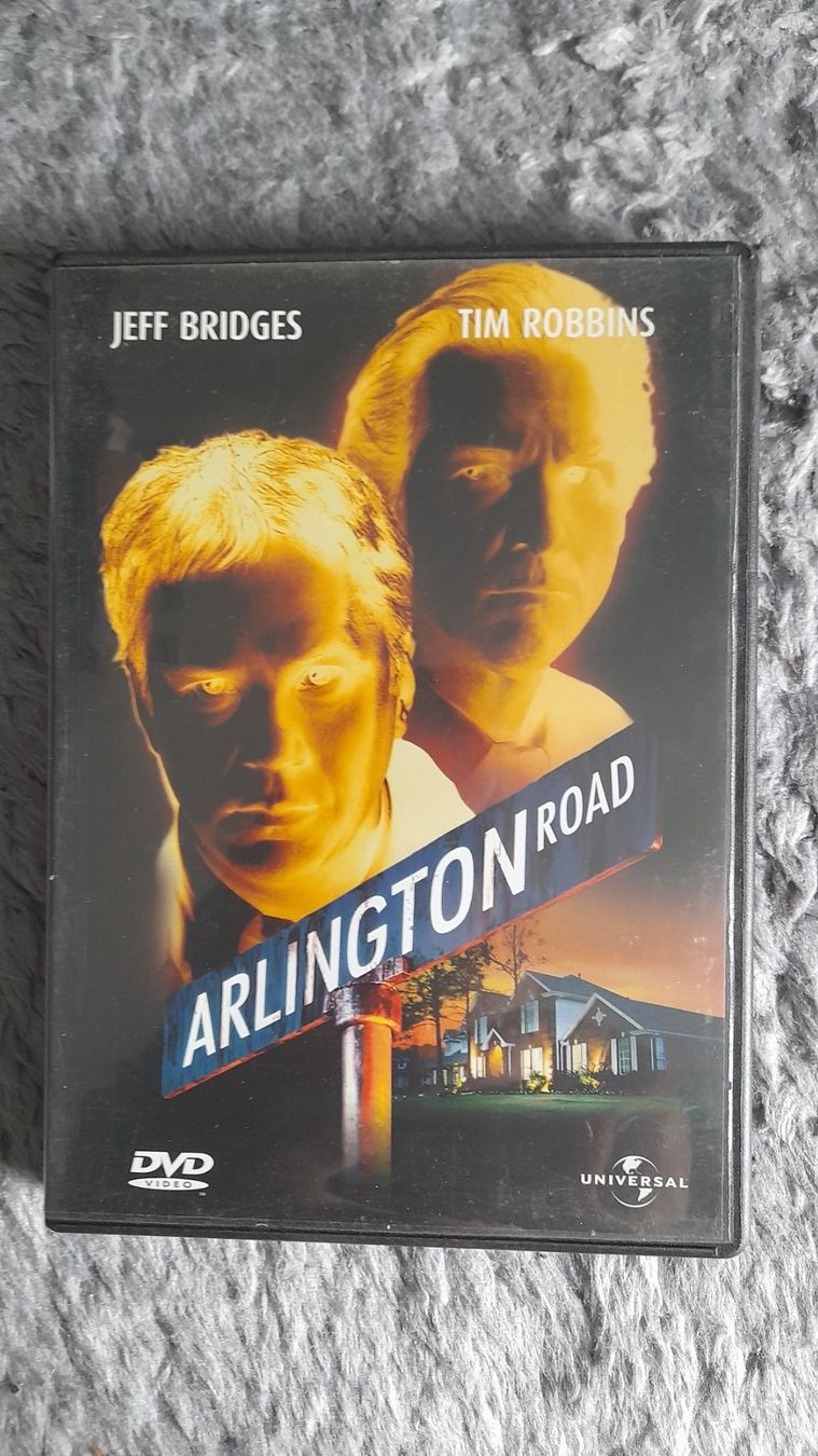 Tutti i DVDs: ARLINGTON ROAD     DVD – Usato da Wetzikon ZH venduto da Ramones01