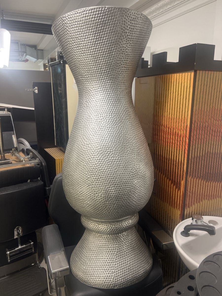 Vasen & Gefässe: Grosse Bodenvase silber  – Gebraucht aus Sirnach von VDMJ_