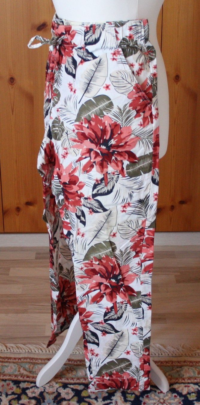 Pantaloni: Hose ESMARA bunt Gr. 46 NEU – Usato da Flüelen venduto da Diversicum-Curvy 2
