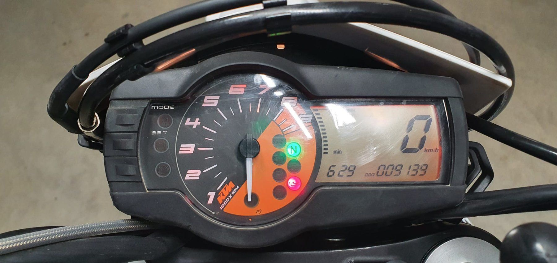 KTM Enduro: KTM 690 Enduro R mit ABS und Akrapovic – Usato da Scherzingen venduto da Fugger1999 5