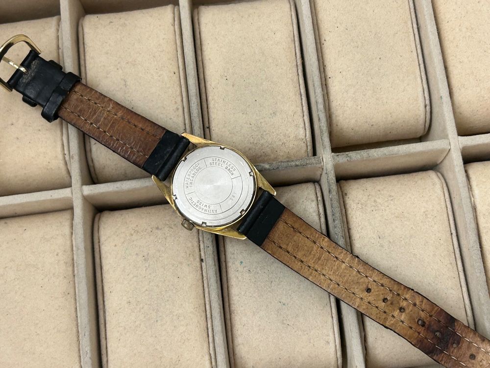Montre Mécanique Vintage LUCERNE Pour Homme – Fonctionne – Couronne Vissée