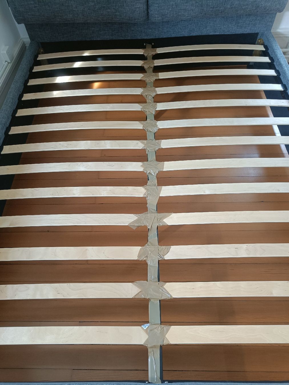 Letti: Doppelbett 200x160 grau inkl. Lattenrost – Usato da Baden venduto da JessNik 3