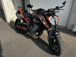 KTM Duke 790 L frisch ab Service top Zustand