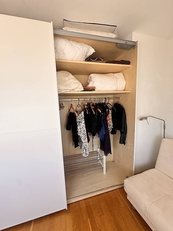 Schränke: Kleiderschrank – Gebraucht aus Reinach BL von keboe19 1