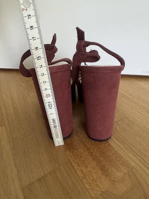 Damenschuhe: High Heels - Bordeaux- Neu – Neu und originalverpackt aus Möriken AG von naza06 2