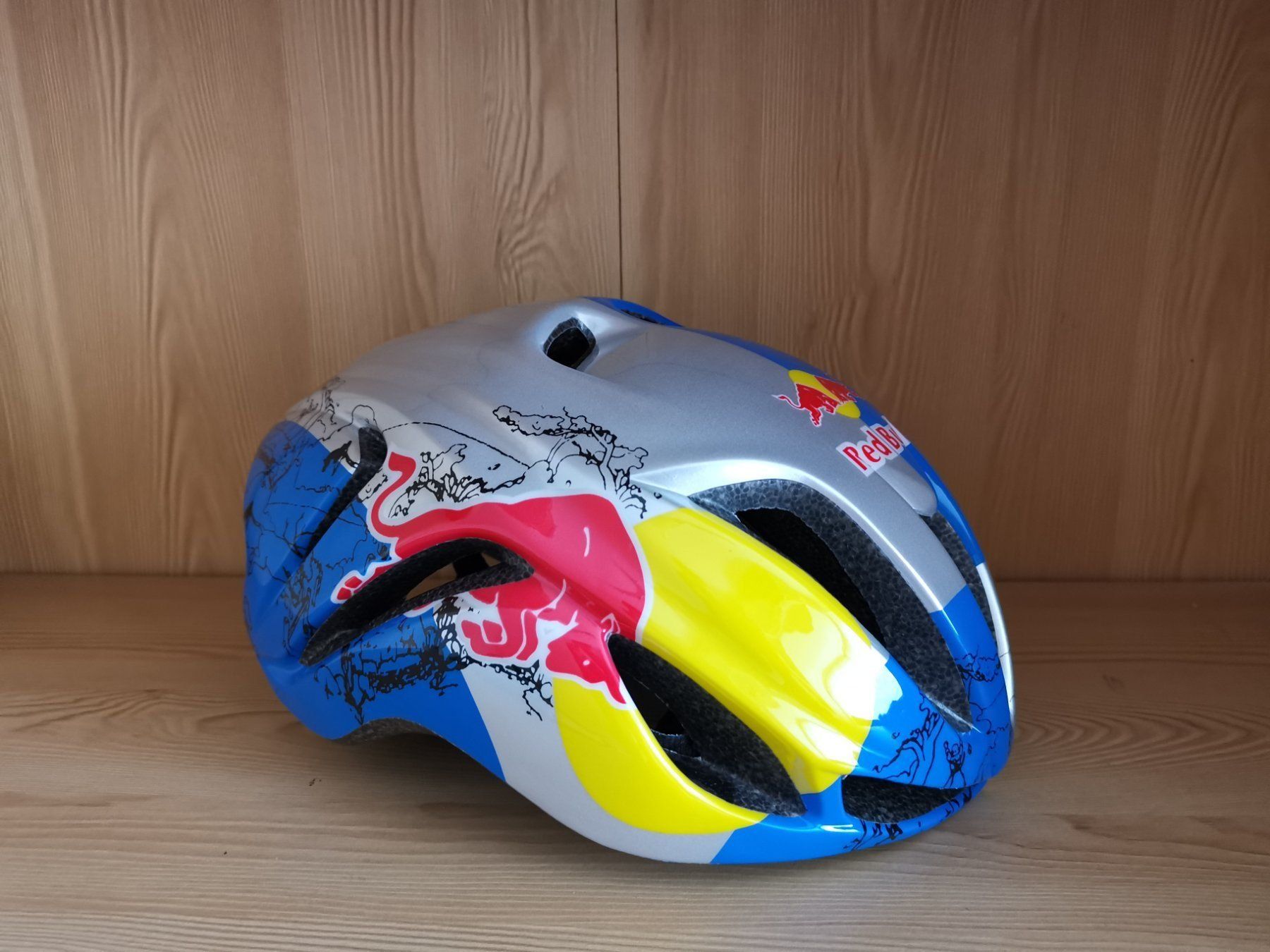 Red Bull Caschi: Velohelm Red Bull Design Grösse M – Nuovo (secondo la descrizione) da Engelberg venduto da Delraich 2