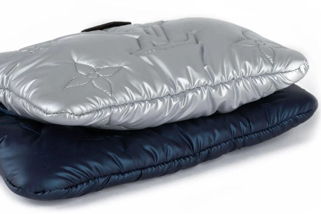 Louis Vuitton Borse da donna: ❤️ Louis Vuitton Multi Pochette Maxi Pillow Navy – Nuovo e nell'imballaggio originale da Steinhausen venduto da Luxury_Limited 5