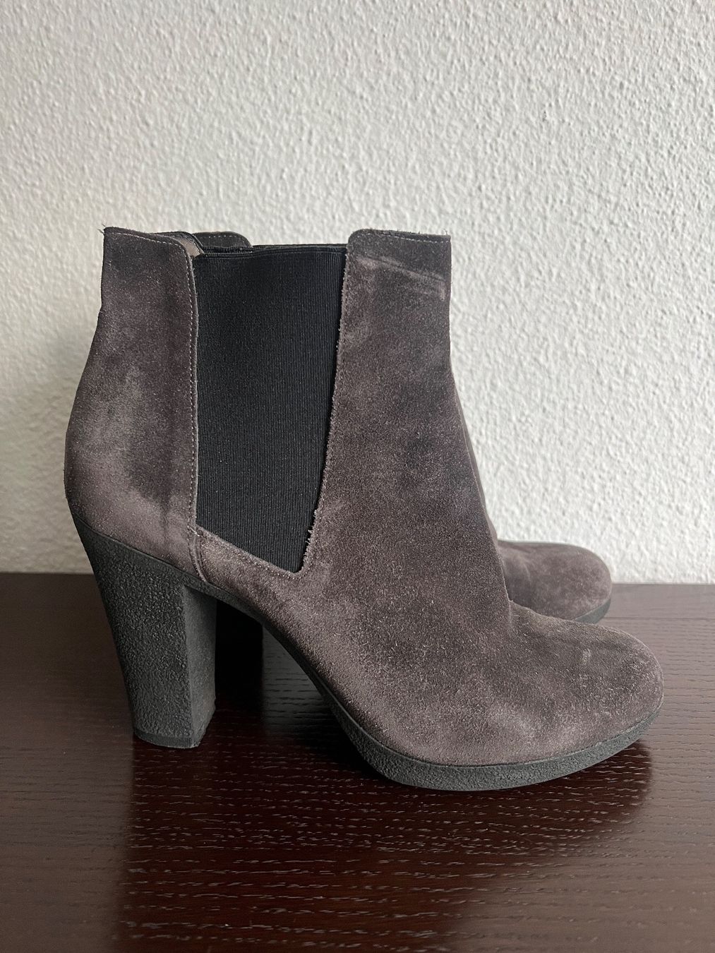 Scarpe da donna: LUCA FEDERICA Boots 39 – Usato da Horgen venduto da linuxrp