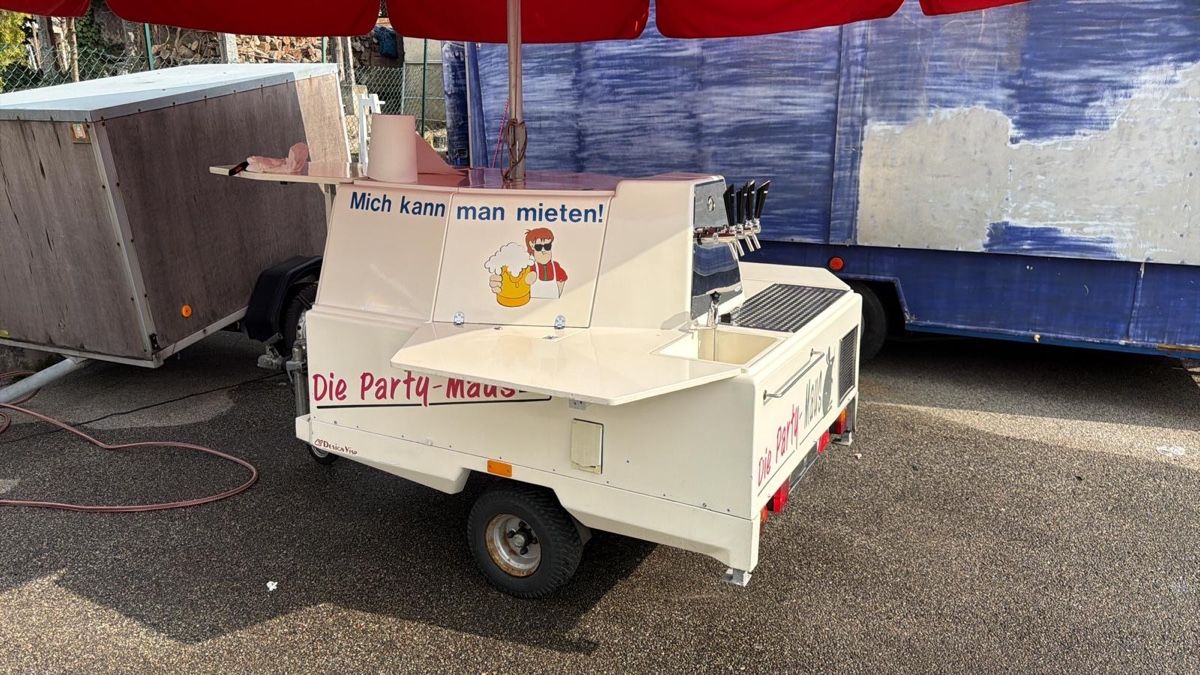 Sonstiges für Büro & Gewerbe: Vendo spillatore di birra mobile – Gebraucht aus Losone von Thao8 2