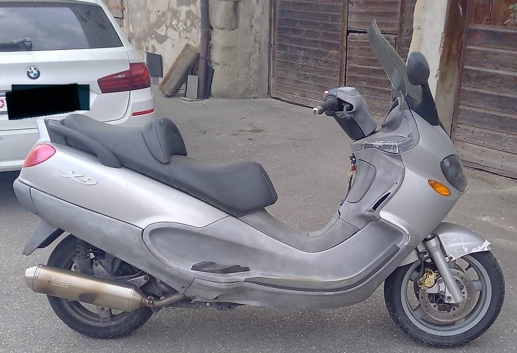 Piaggio Scooter: Scooter Piaggio X9-180 – Usato da Villars-le-Terroir venduto da isa_27br 3
