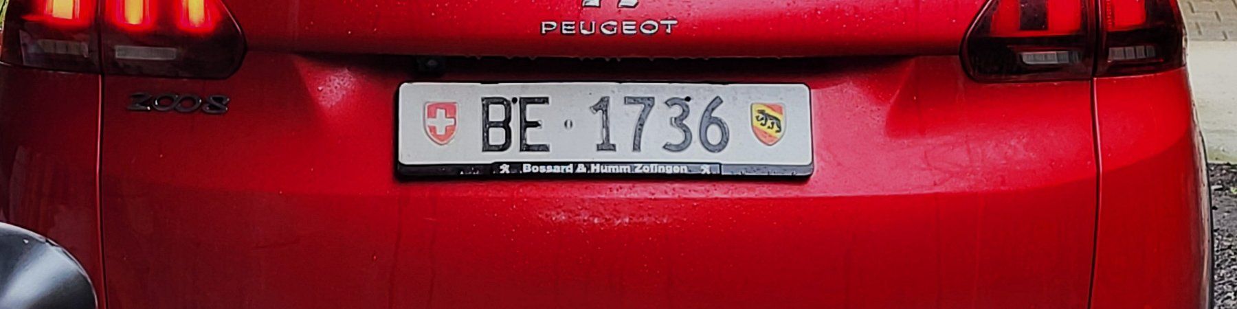 Automobili: BE Nummernschild – Usato da Schafhausen im Emmental venduto da Herzrose