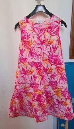 Schönes Stufen  - Sommerkleid Vera Mont Gr. 40