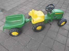 Kindertraktor mit Anhänger
