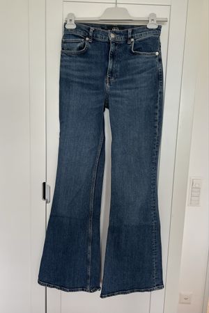 Damen Jeans Grösse 36 guter Zustand