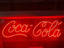 Neonleuchtreklame Coca Cola