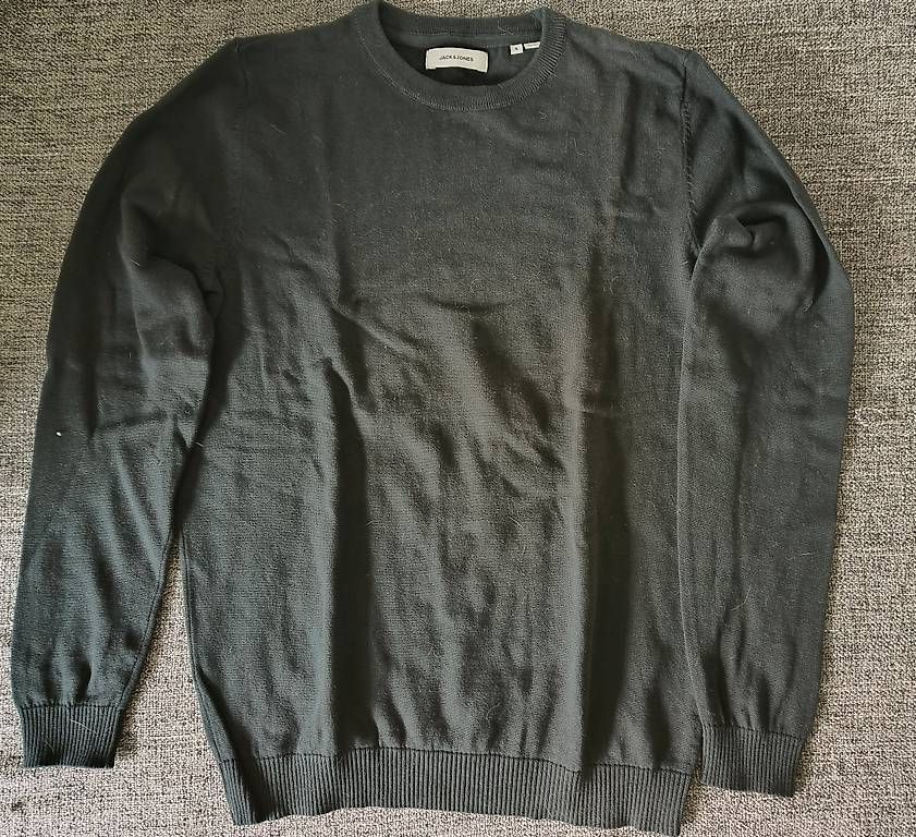 Camicie, T-shirt & Polo: Jack Jones Pullover Gr. S und Hemd Gr. XS Jugend – Usato da Goldach venduto da Pp 1
