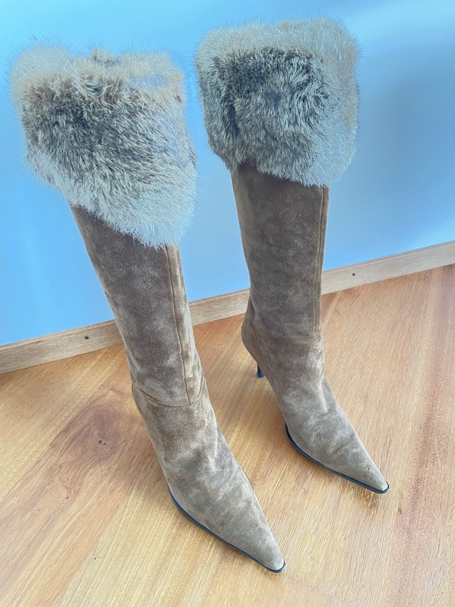 Scarpe da donna: Wildleder Stiefel  – Nuovo (secondo la descrizione) da Ennetbürgen venduto da scriccolo 2