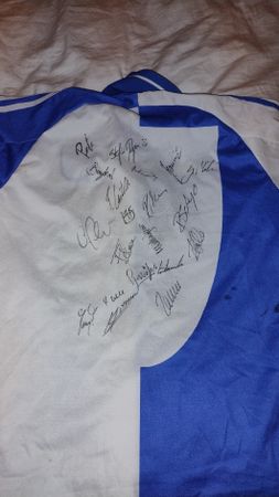 Maillot de foot collector GC Zurich Adidas signé!