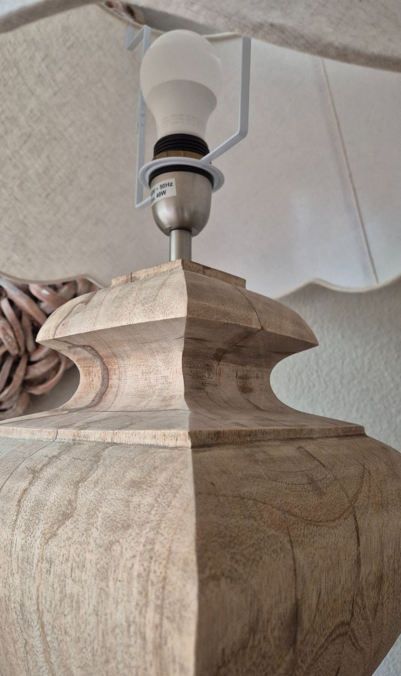Lampen: Grosse Tischlampe Holz – Gebraucht aus Tagelswangen von GABGABFI 3
