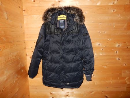 Wunderschöne Winterjacke  Winterparka KHUJO, Gr. L