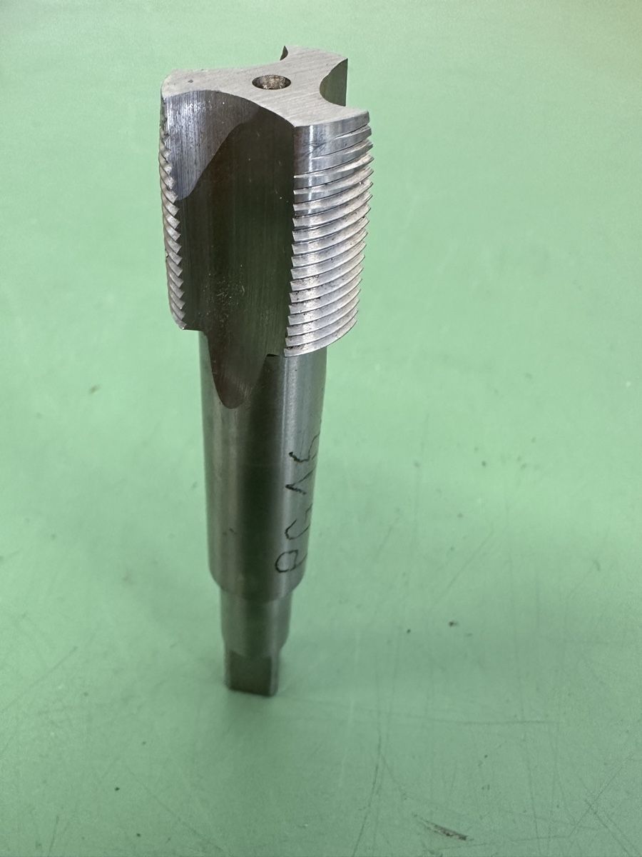 Tutti gli attrezzi: Gewindebohrer, Thread tap, HSS Pg 16. – Usato da Aarberg venduto da SNMachines 2