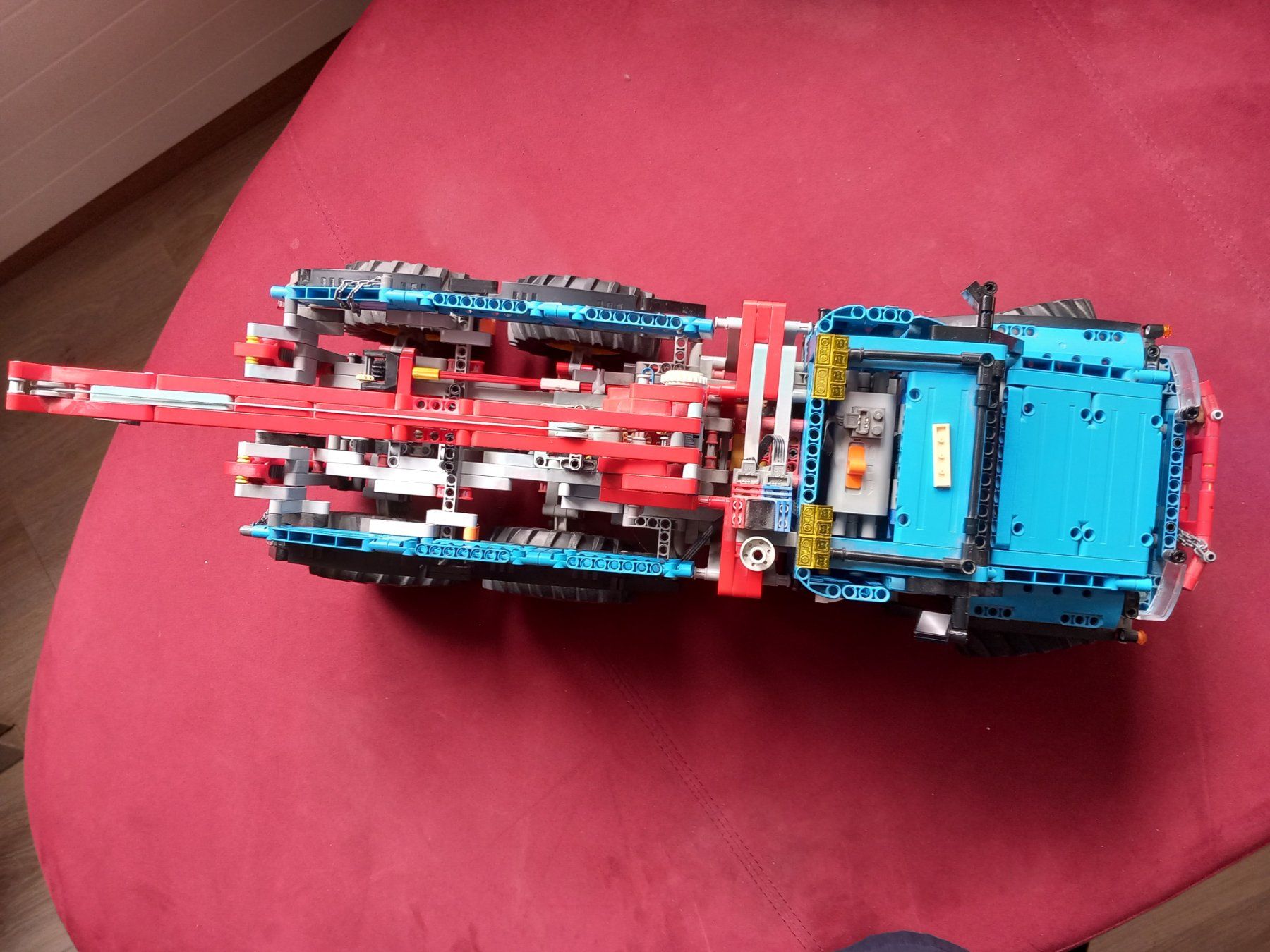 Lego Kit di costruzioni: Lego Technic 42070 Allrad Abschleppwagen – Usato da Uitikon Waldegg venduto da pkuster 2