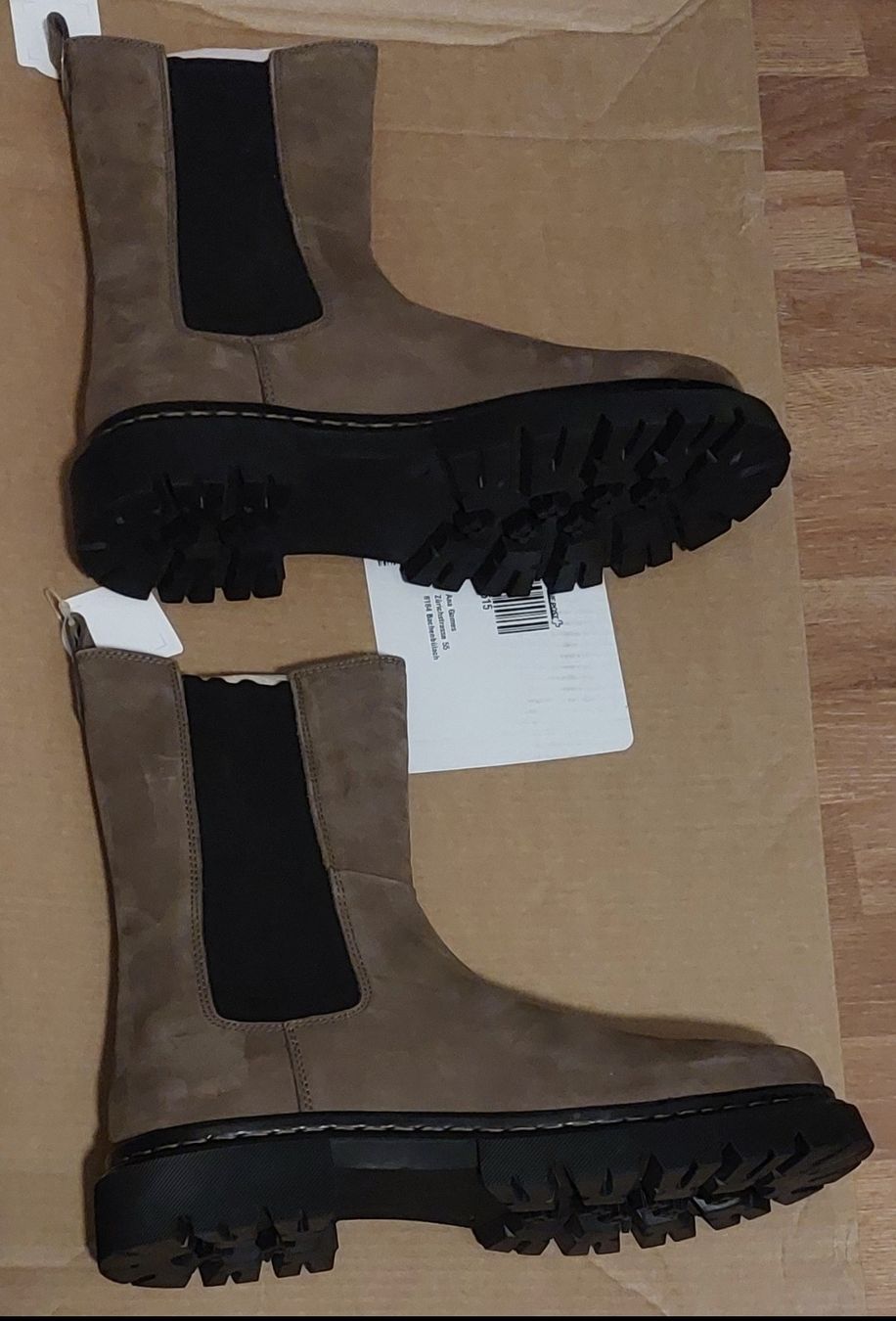 Scarpe da donna: Lederstiefel – Nuovo (secondo la descrizione) da Wislikofen venduto da Ana.Gomes 2