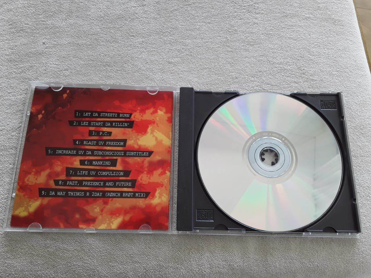CD: Gunjah - Politically correct? – Usato da Lenzburg venduto da Sepulmander 2