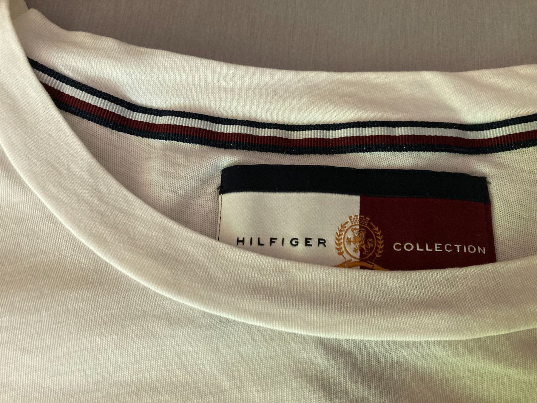 Tommy Hilfiger T-shirt: Tommy Hilfiger T-Shirt weiss – Usato da Obfelden venduto da miau68 1