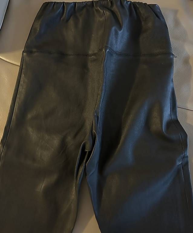 Leggings: AllSaints Leder Leggings – Nuovo (secondo la descrizione) da Zürich venduto da Duki88 3