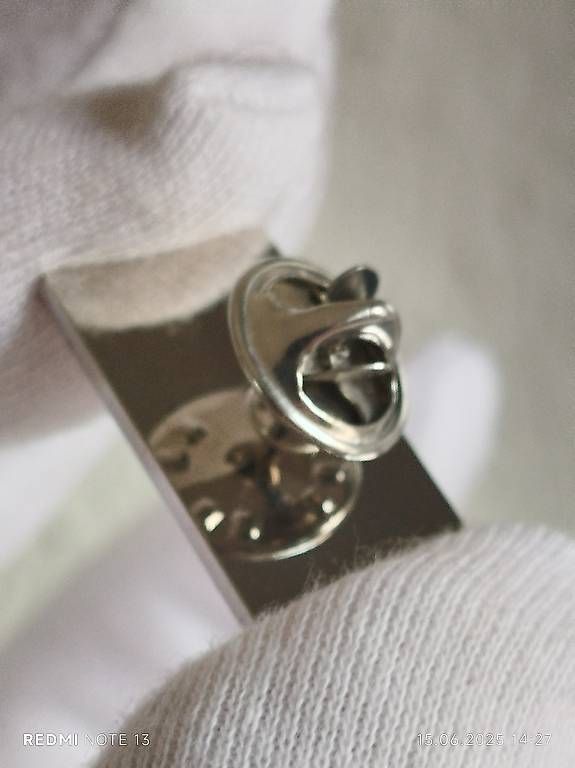 Plaketten & Abzeichen: Jubiläum 100 Jahres BENTLEY Pin – Gebraucht aus Rupperswil von Viland_Dann 1