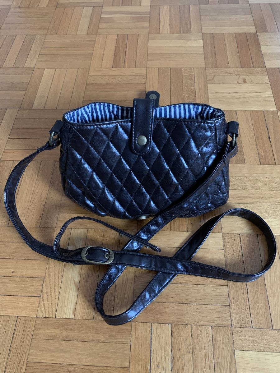 Pepe Jeans Borse da donna: Pepe Jeans    Borsetta marrone con tracolla – Usato da Minusio venduto da murimiri 2