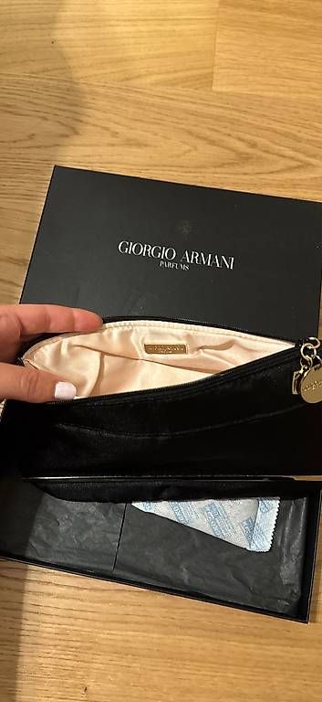 Borse da donna: Clutch Giorgio Armani – Usato da Dino venduto da Giorgia.vllm 1