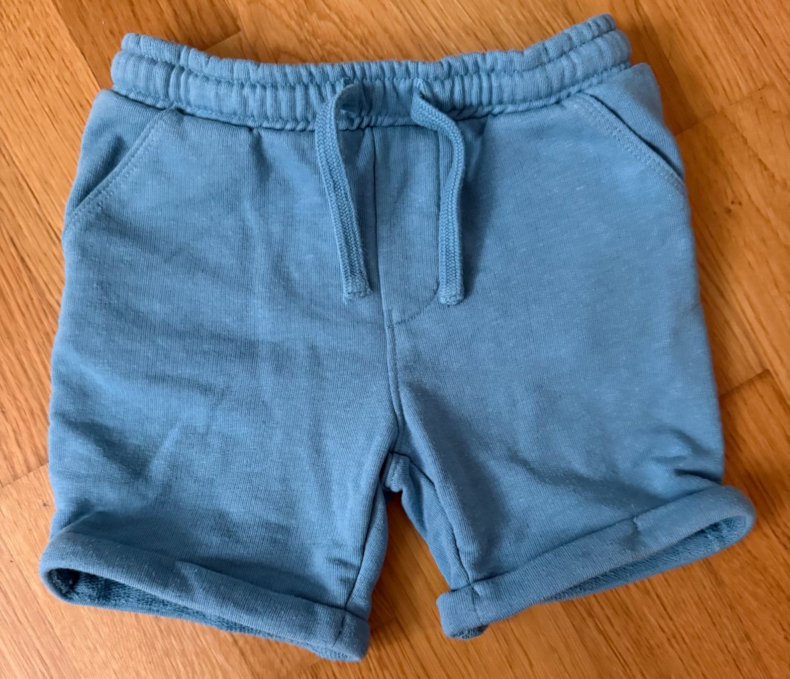 Pantaloni: 3 Badeshorts - Gr. 98 – Usato da Niederrohrdorf venduto da Ocram0812 1