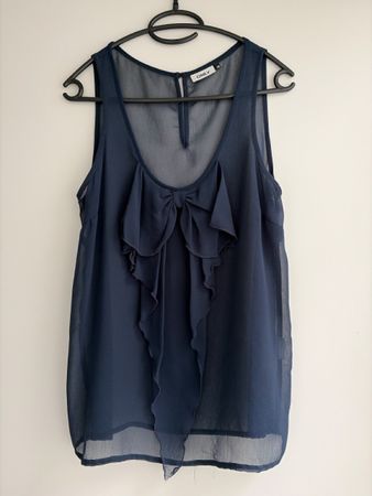 sheer top size 40