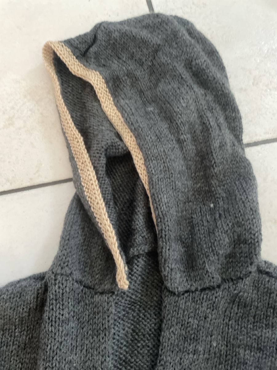 Maglioni & Felpe: Warmer handgestrickter Strickpulli mit Kapuze, Gr. M – Nuovo (secondo la descrizione) da Obergerlafingen venduto da cabo4 2