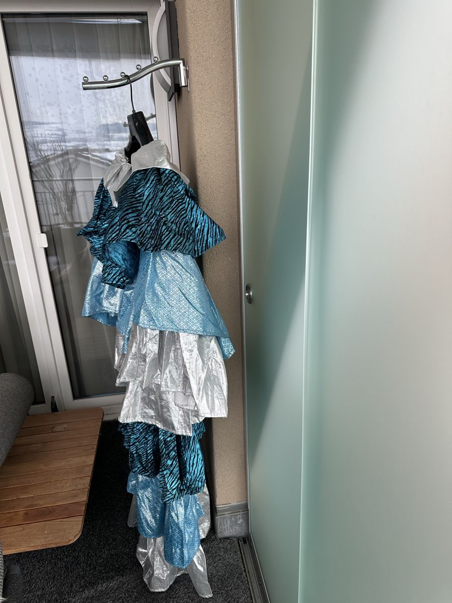 Costumes: Fasnachtskleid – D'occasion à Eich par gabry68 2