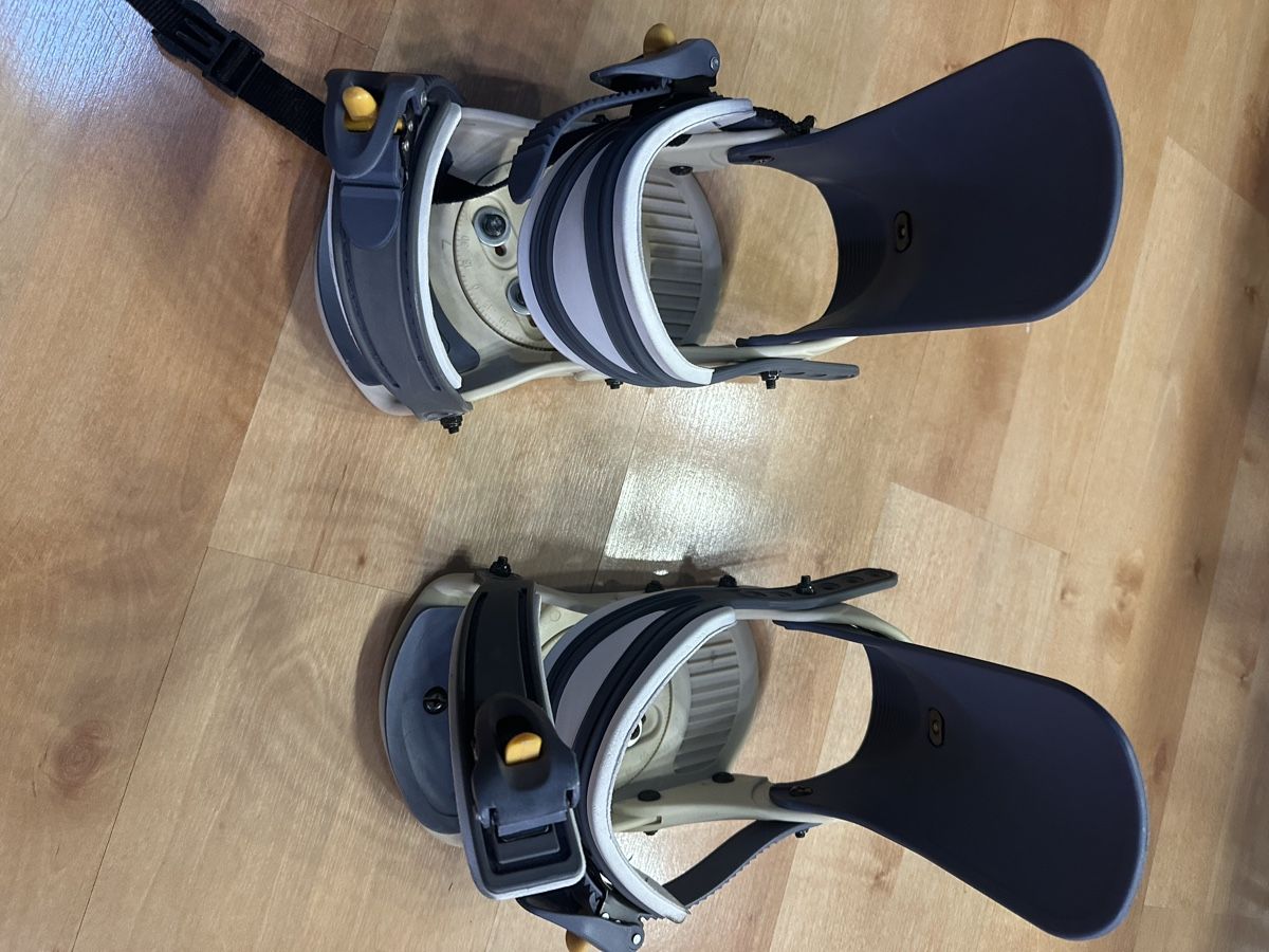 Board: Snowboard-Bindung gebraucht!!! – Usato da Zürich venduto da pilot33 1
