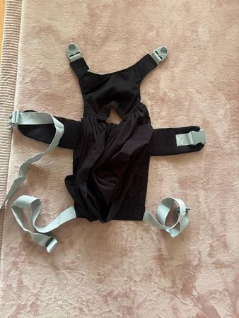 Top Zustand: Babytrage  Schwarz, nie gebraucht