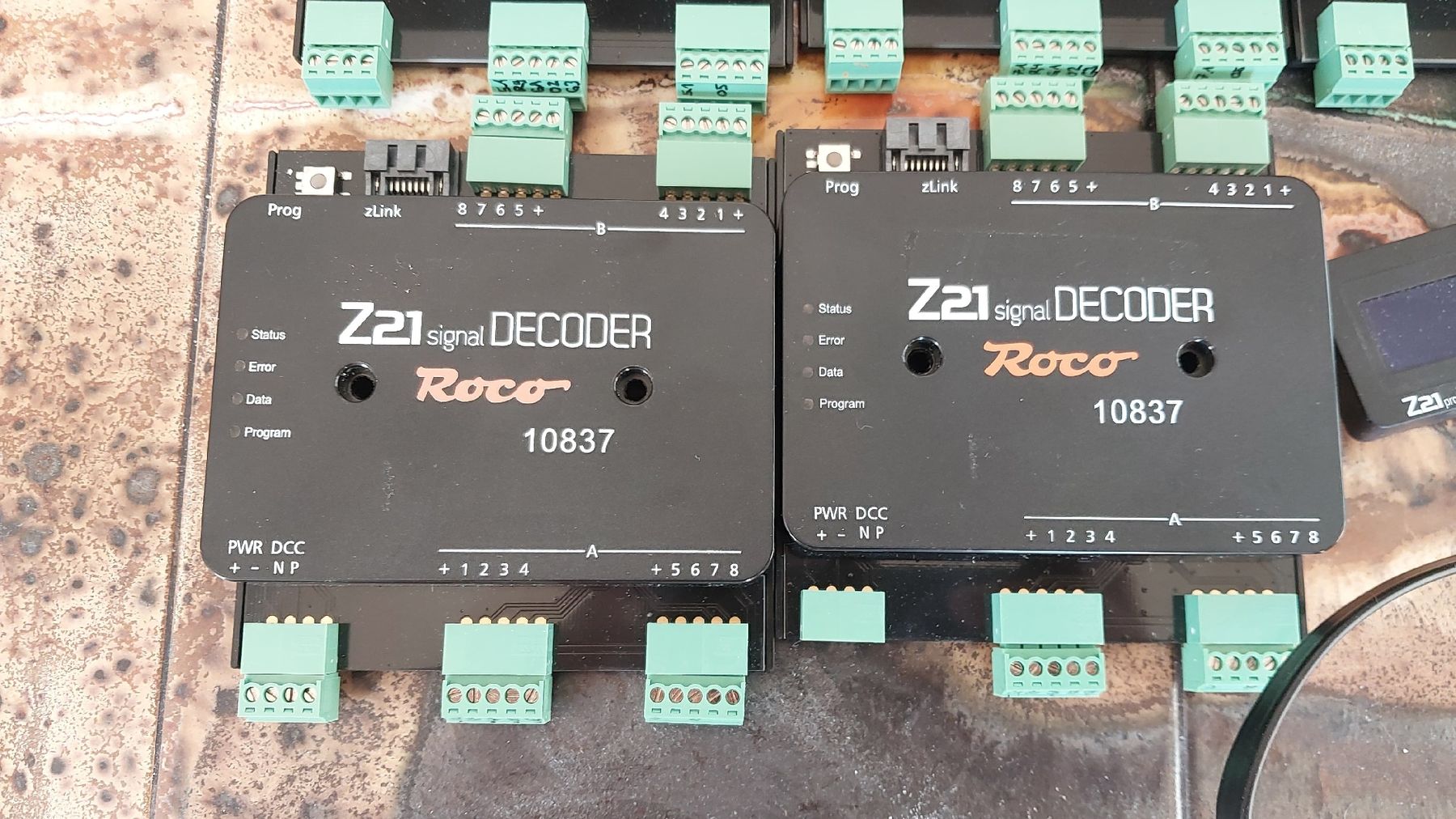 Roco Modellini di ferrovie: Roco Z21 Signal und Switchdecoder mit Linktool – Nuovo (secondo la descrizione) da Brügg BE venduto da Just_standing_here 1