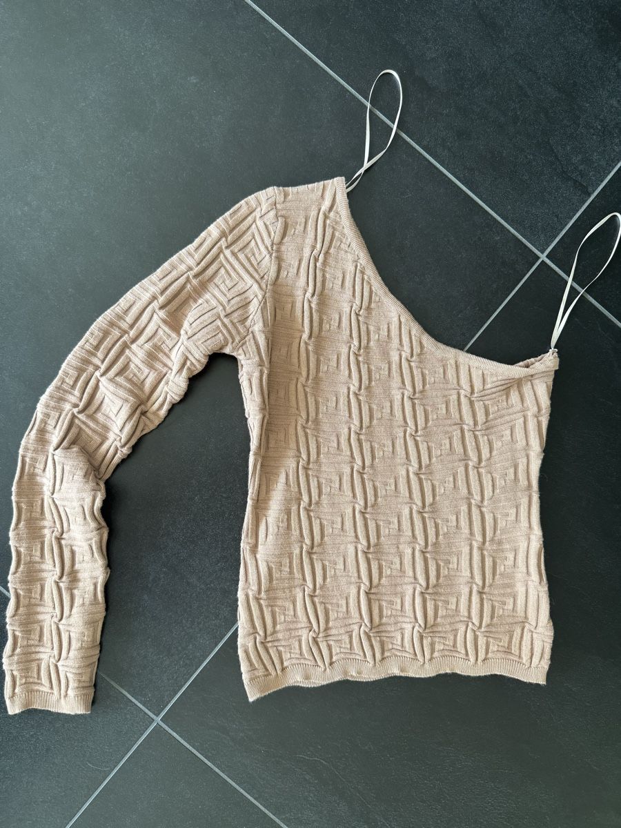 Maglioni & Felpe: Enzoria Oberteil Beige, One Shoulder, Gr.S – Usato da Bilten venduto da and_6hjn