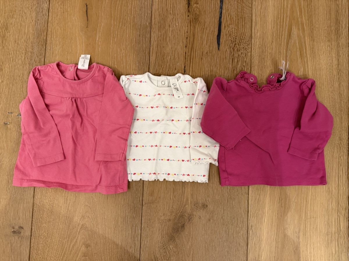 Pullover & Sweatshirts: 3er Set Pullover Grösse 62/68 – Gebraucht aus Pragg-Jenaz von gobrist
