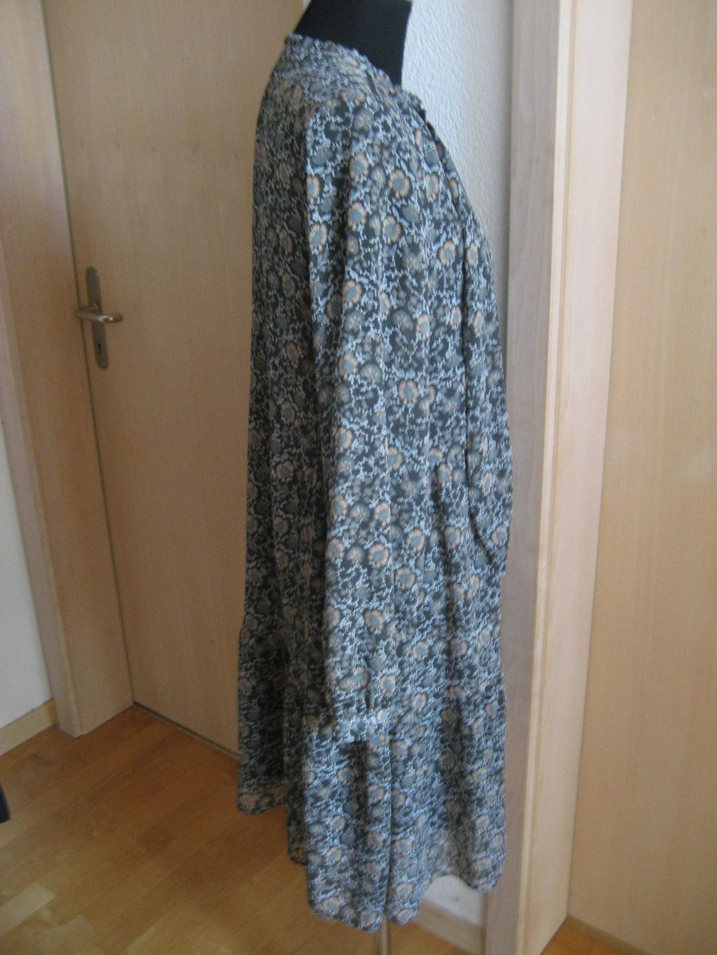 S.Oliver Kleider: Robe S'Oliver taille 40 – Neu (gemäss Beschreibung) aus Delémont von marryb 4