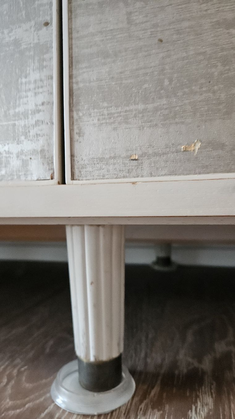 Letti: Schlafzimmer Schrank Seidentapete – Usato da Schaan venduto da car_wrv2 4