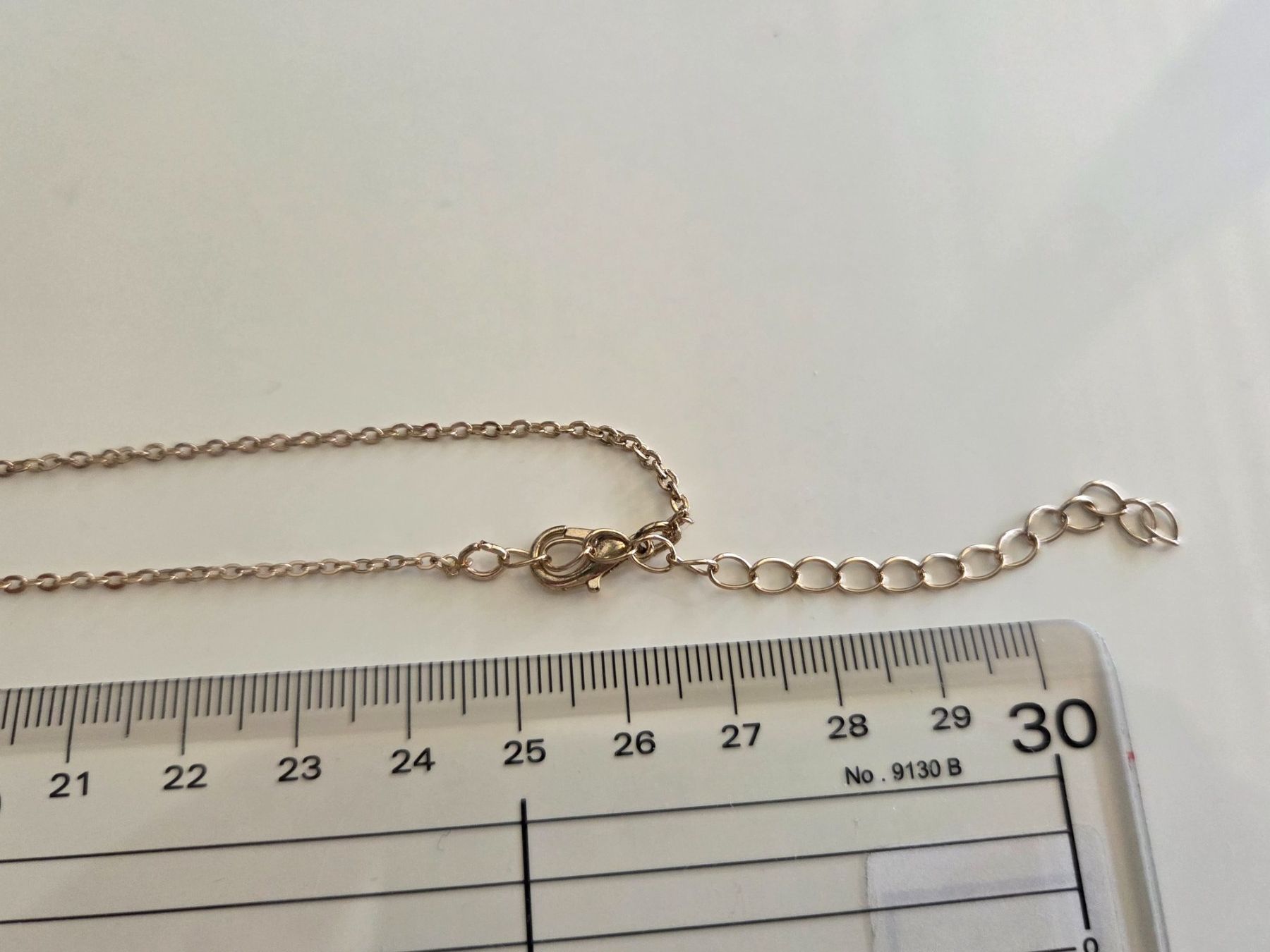 Ketten: Halskette mit Ammonit-Anhänger, goldig, Modeschmuck – Gebraucht aus Liestal von ITOlio 1