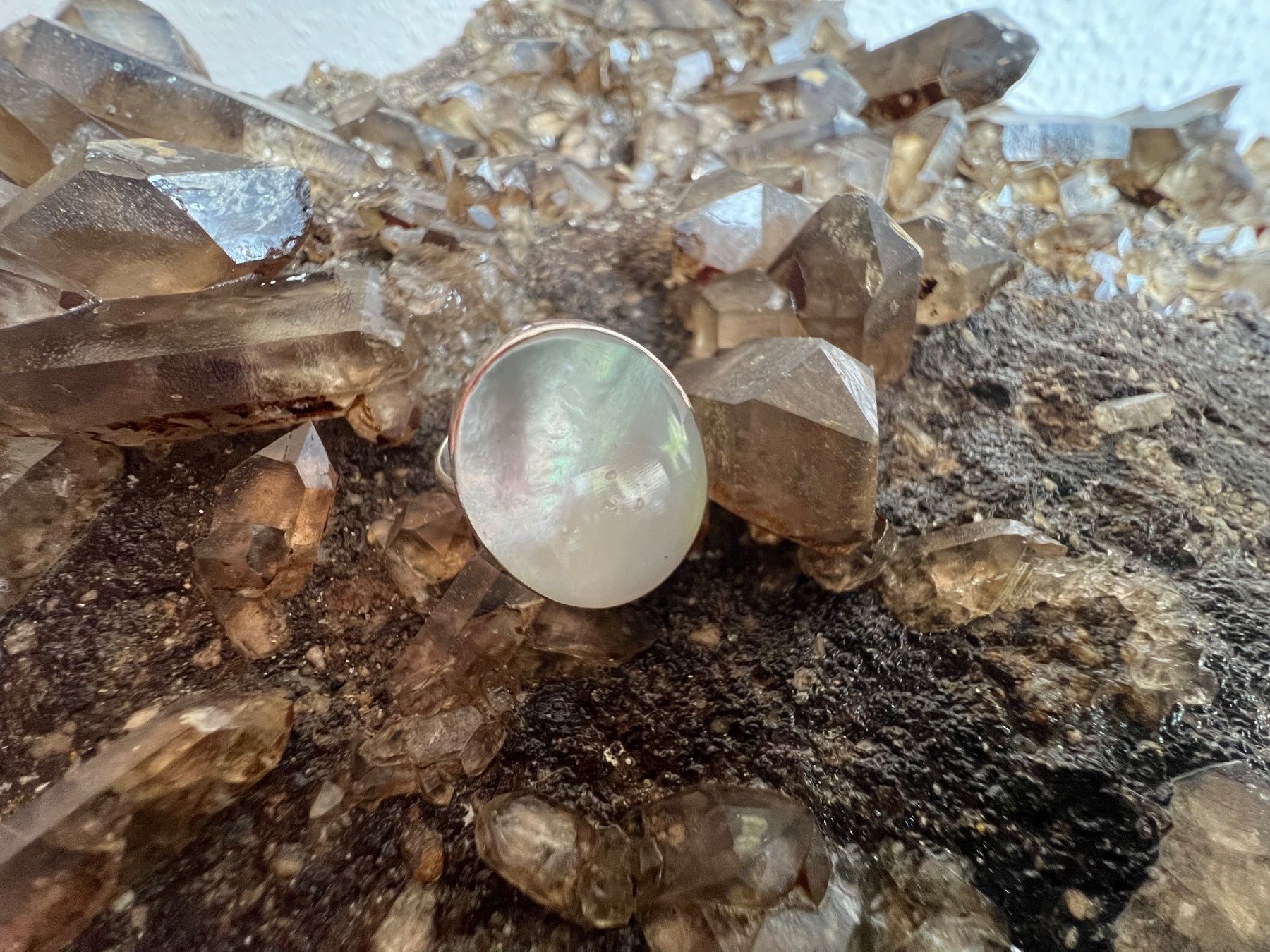Ringe: Ring 800 Silber mit Perlmutter oval klassisch Gr 58 um 1970 – Neu (gemäss Beschreibung) aus Bern von Jiffy 8