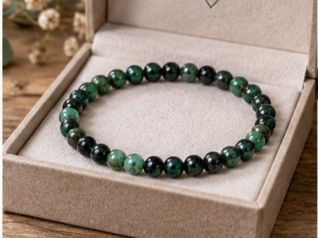 Armbänder & -reifen: Armband Echt Smaragd AA Qualität elastisch – Neu und originalverpackt aus Hemmental von BlingBling1 2