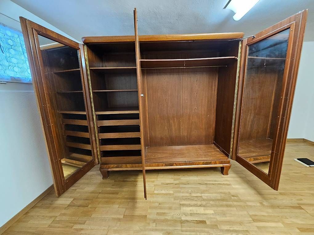 Armadi: Antiker Holzschrank – Usato da Wettswil venduto da tomg123 1