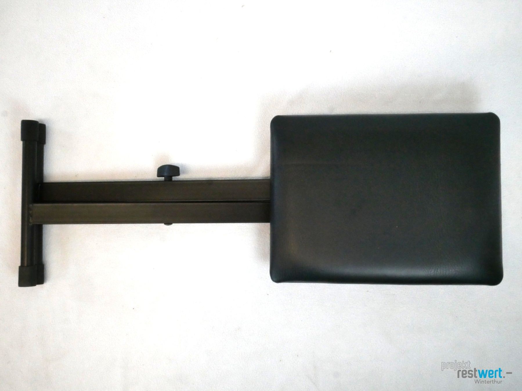 Sgabelli: GEWA Musikerhocker KB-10B Schwarz – Usato da Winterthur venduto da Restwert_Winterthur 2